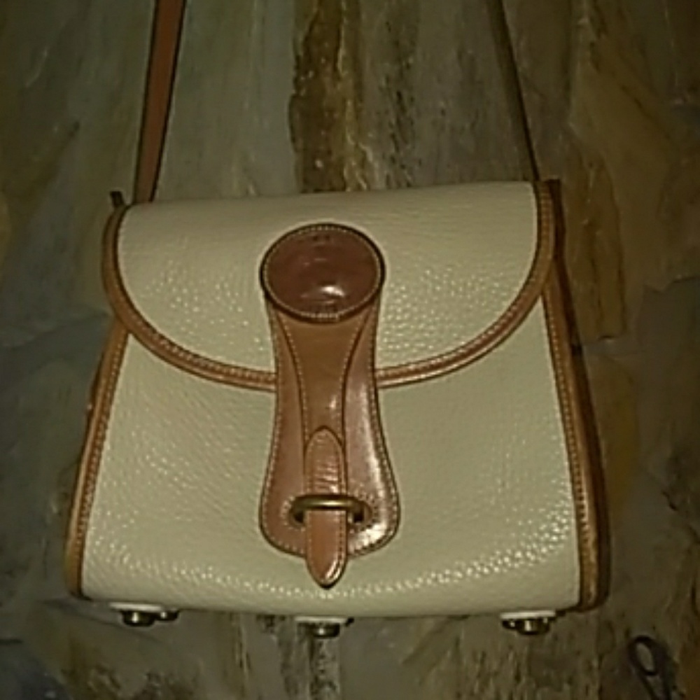 Dooney & Bourke cross body purse
